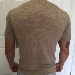 Lululemon Men's Size M Metal Vent SS Shirt